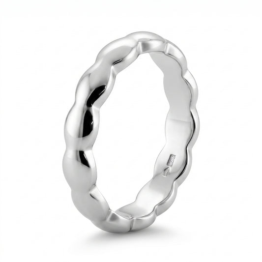 Scalloped Wave-Edge Polished Band Ring