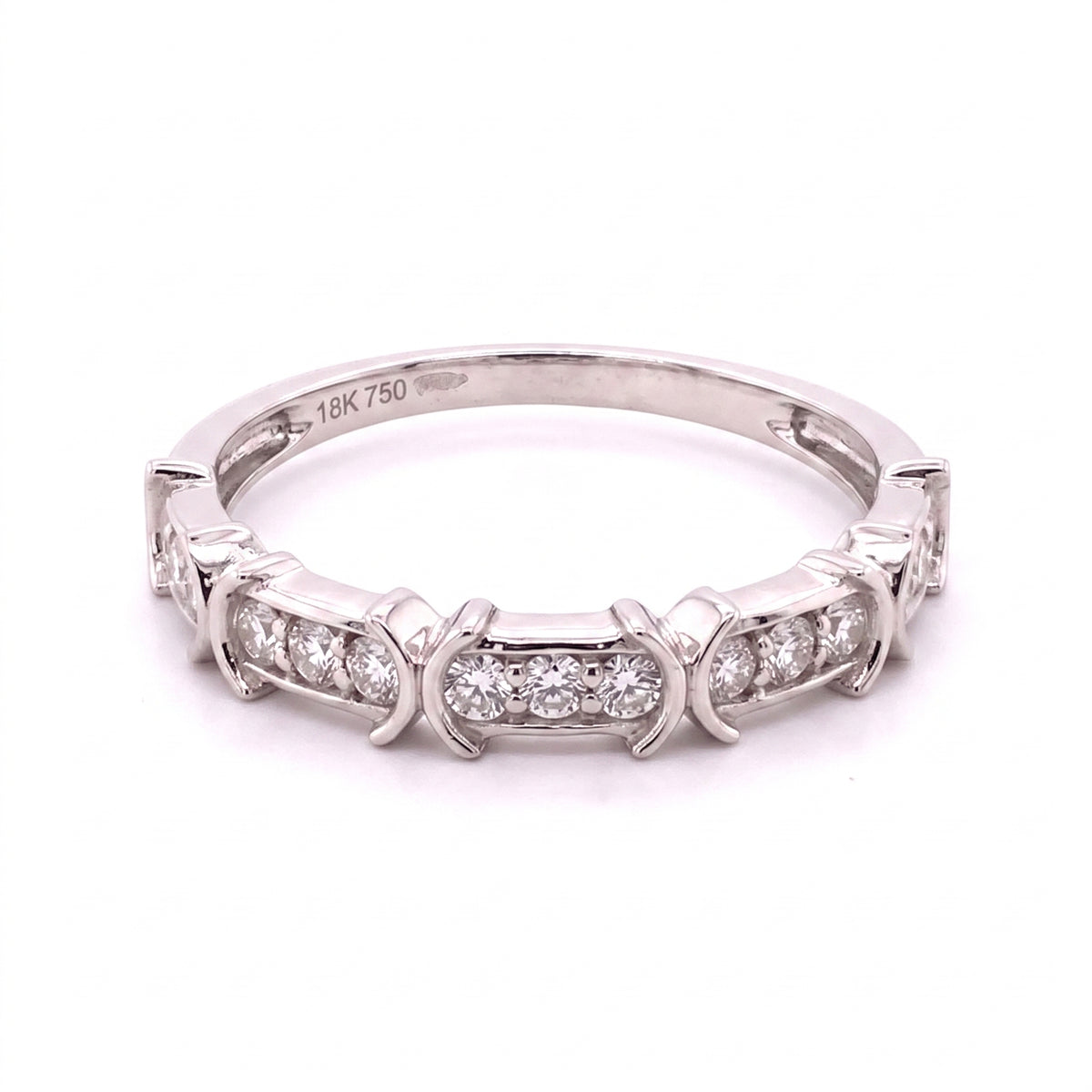 15-Diamond X-Station Band Ring