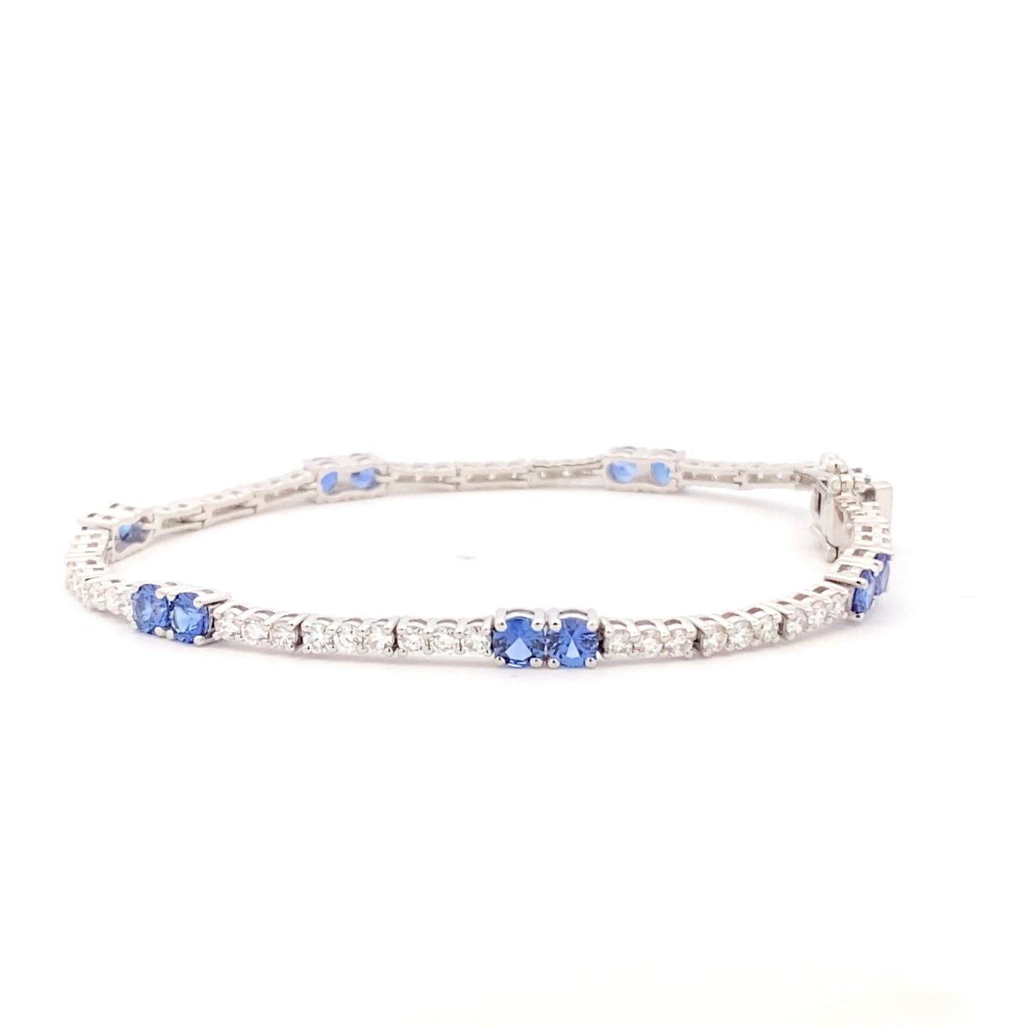 Cornflower Blue Sapphire & Diamond Bracelet