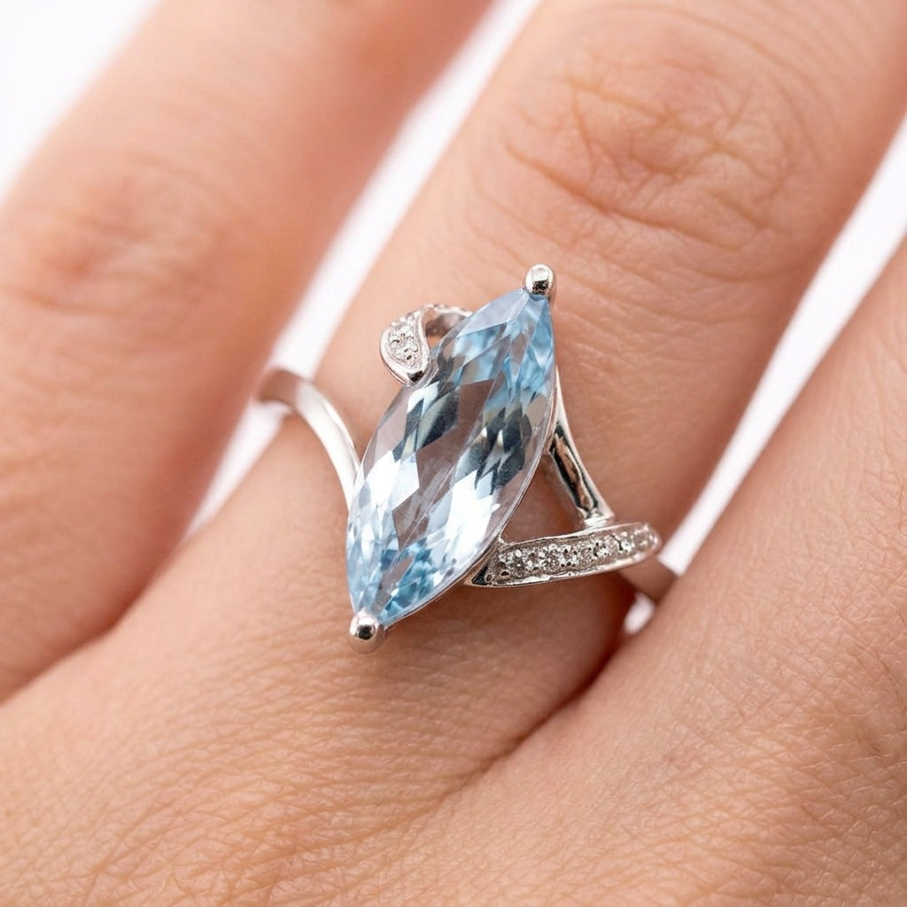 6x14mm Marquise Aquamarine & 13-Diamond Ring