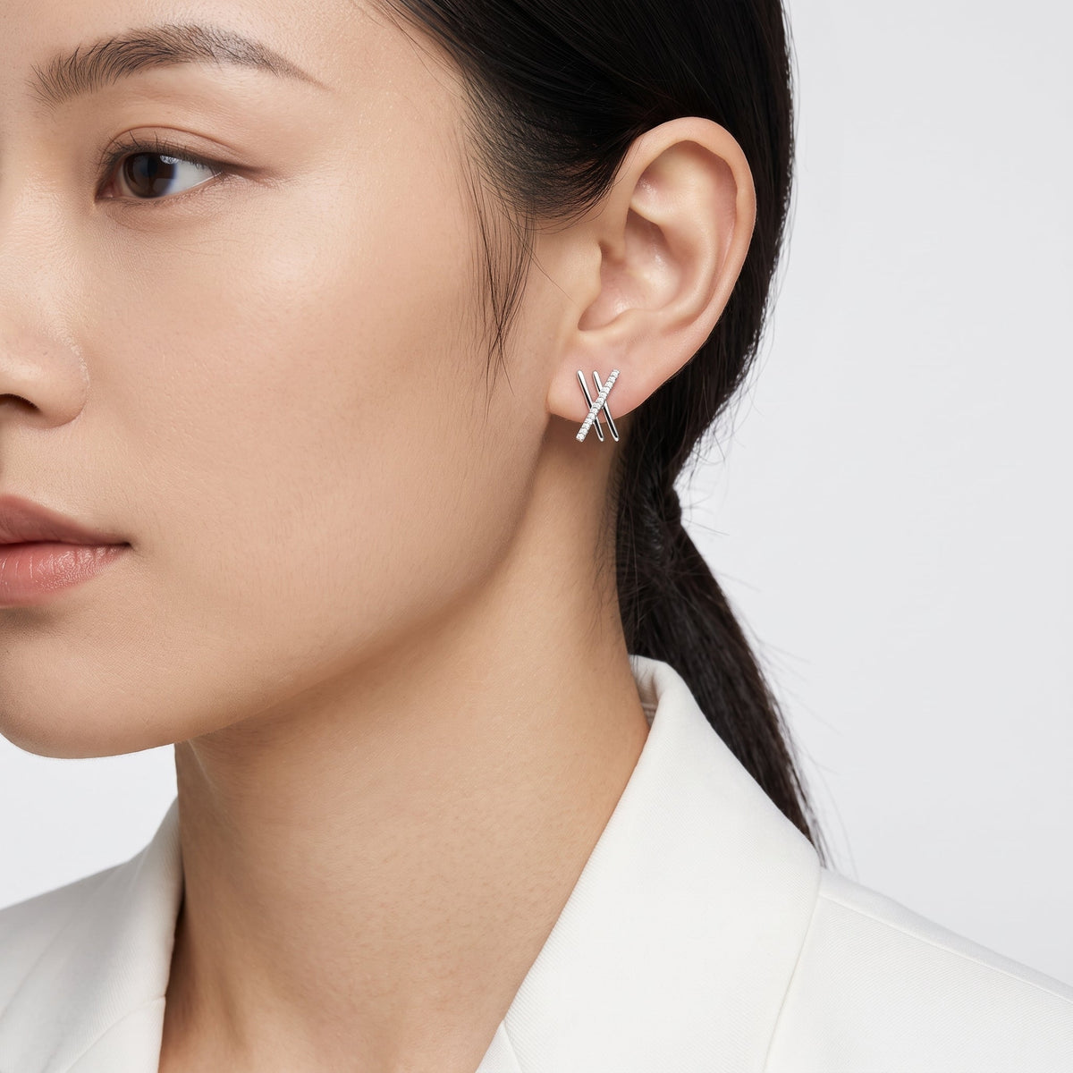 24-Diamond Double-X Gold Post Earrings