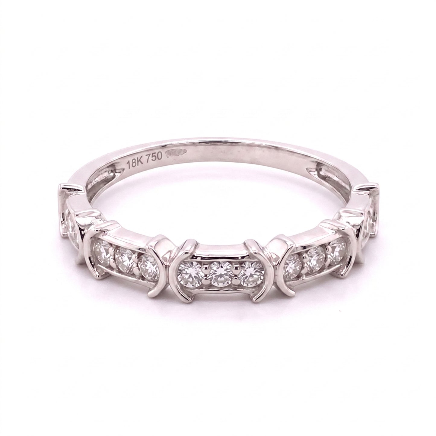 15-Diamond X-Station Band Ring