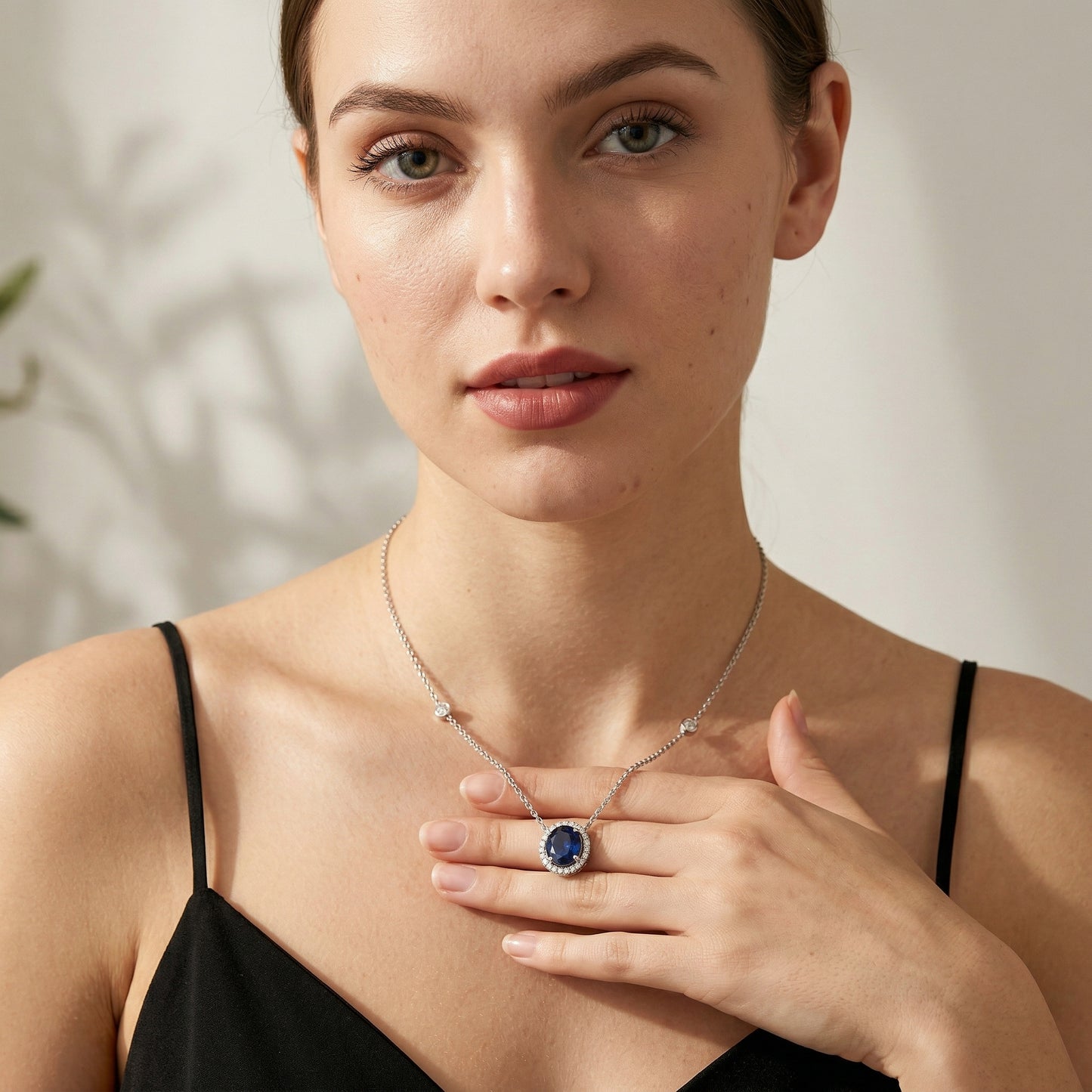 Center Sapphire Necklace