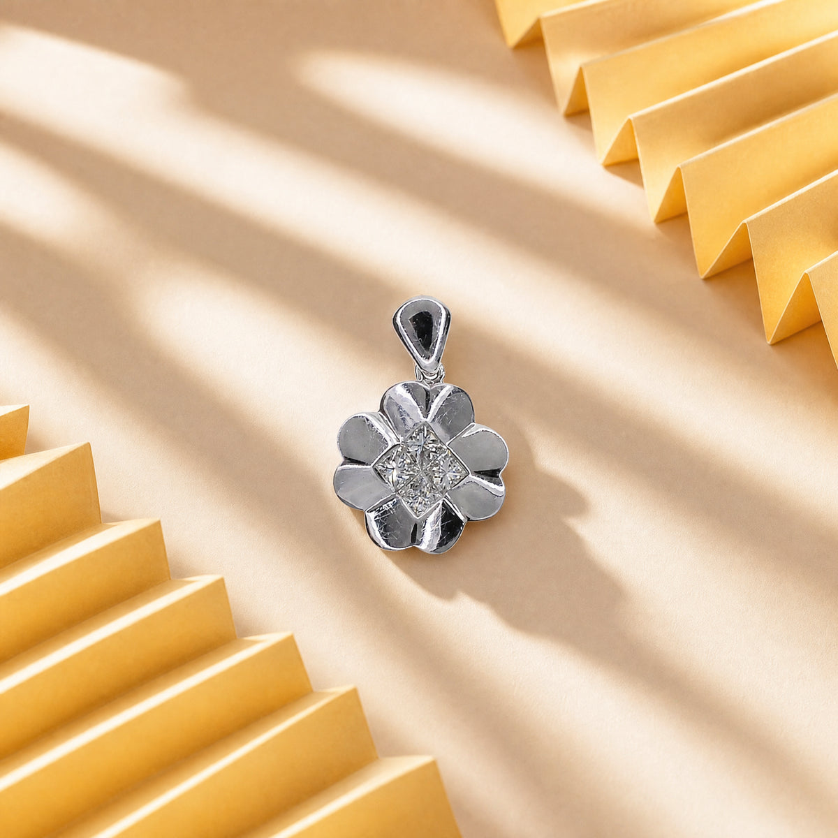 4 Princess-Cut Diamond Clover Pendant
